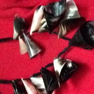 HANDMADE ADJUSTABLE CATTLE HORN MARNI NECKLACE